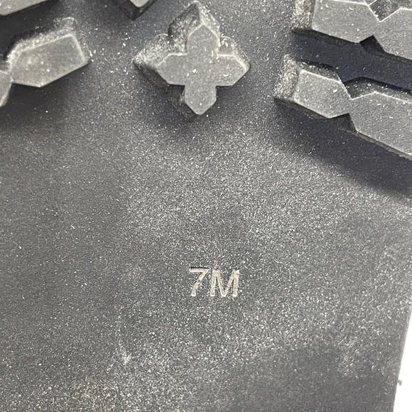 Dolls Kill Emerald Green Velvet Platform Combat Boots Goth Grunge Lace Up Size 7 - Picture 6 of 7